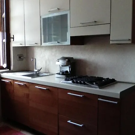 Apartment In Collina 